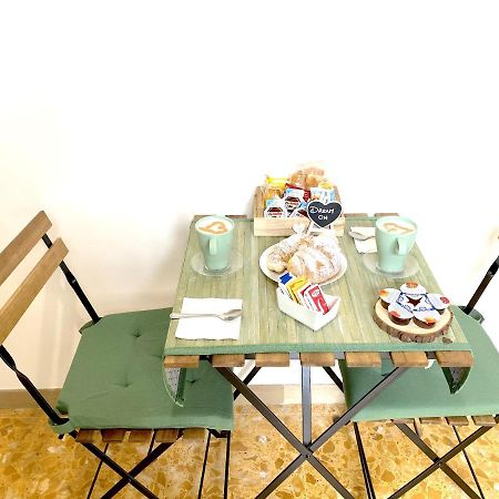 B&B Le Ali Del Sogno Pompei Bagian luar foto