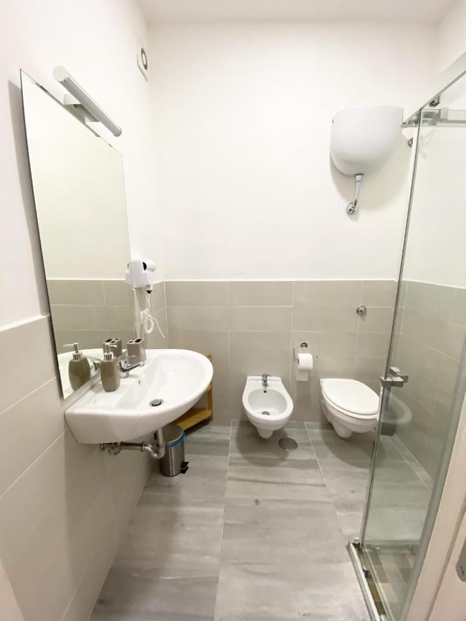 B&B Le Ali Del Sogno Pompei Bagian luar foto