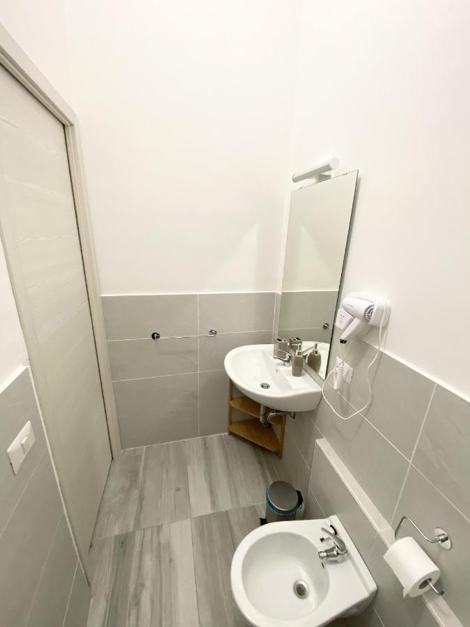 B&B Le Ali Del Sogno Pompei Bagian luar foto