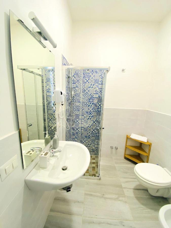 B&B Le Ali Del Sogno Pompei Bagian luar foto
