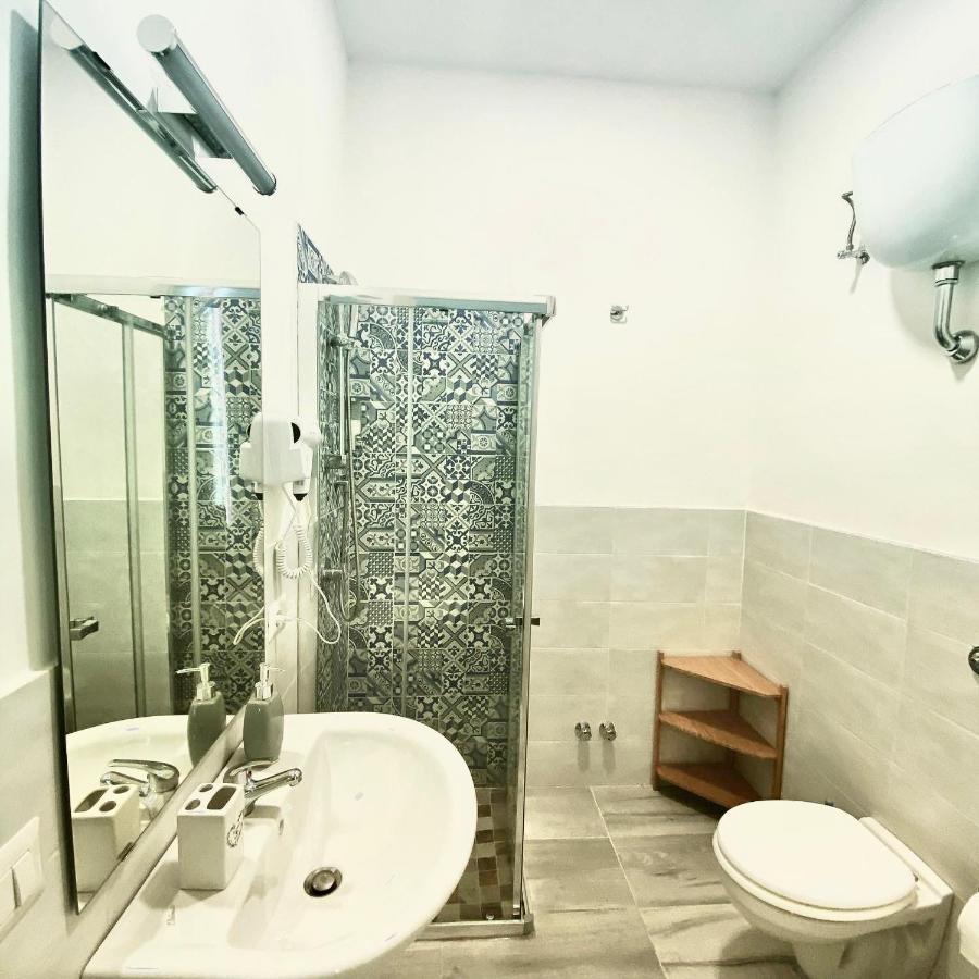B&B Le Ali Del Sogno Pompei Bagian luar foto